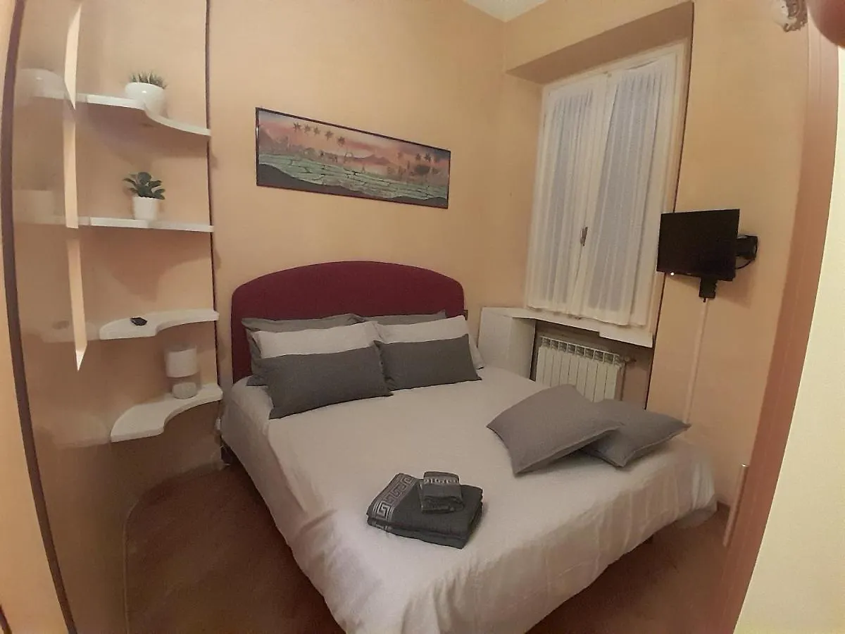 Apartment Appartamento Martina, Silenzioso A 100 Metri Dalla Metropolitana Milan